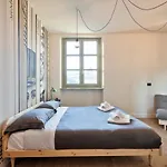 La Casa Del Mercato - Stylish